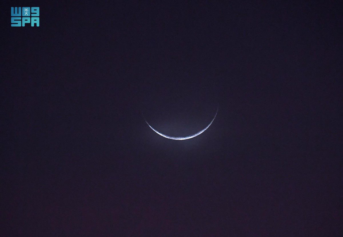 هلال ذي الحجة في سماء المملكة.

-