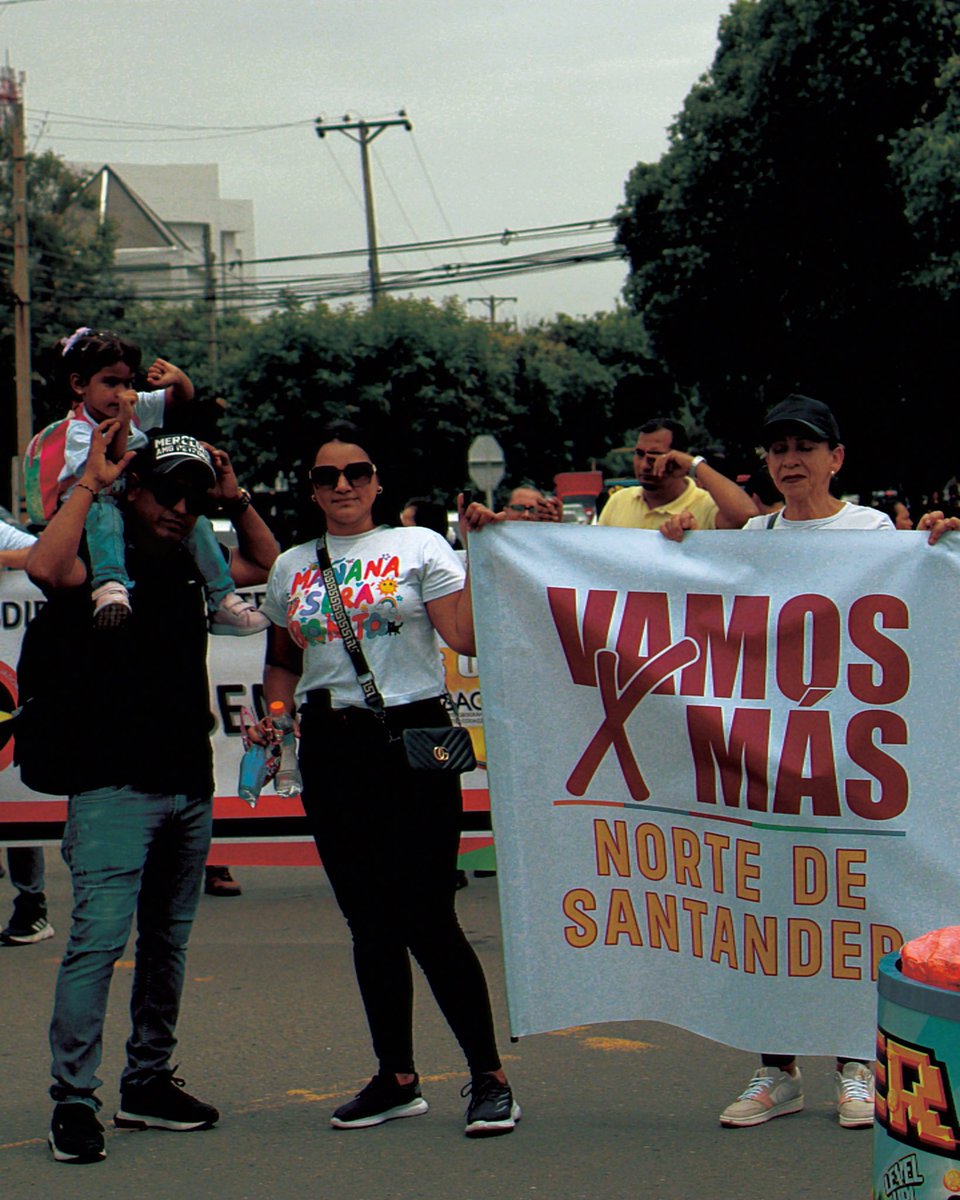 escomgarzon's tweet photo. Desde #Cúcuta y con el pueblo en las calles.

El 14 de mayo el Congreso hundió la consulta popular. Una vez más, el régimen demuestra que no está dispuesto a conceder ni los derechos más mínimos a la clase trabajadora.

🧵… https://t.co/IdIYfAQCVH