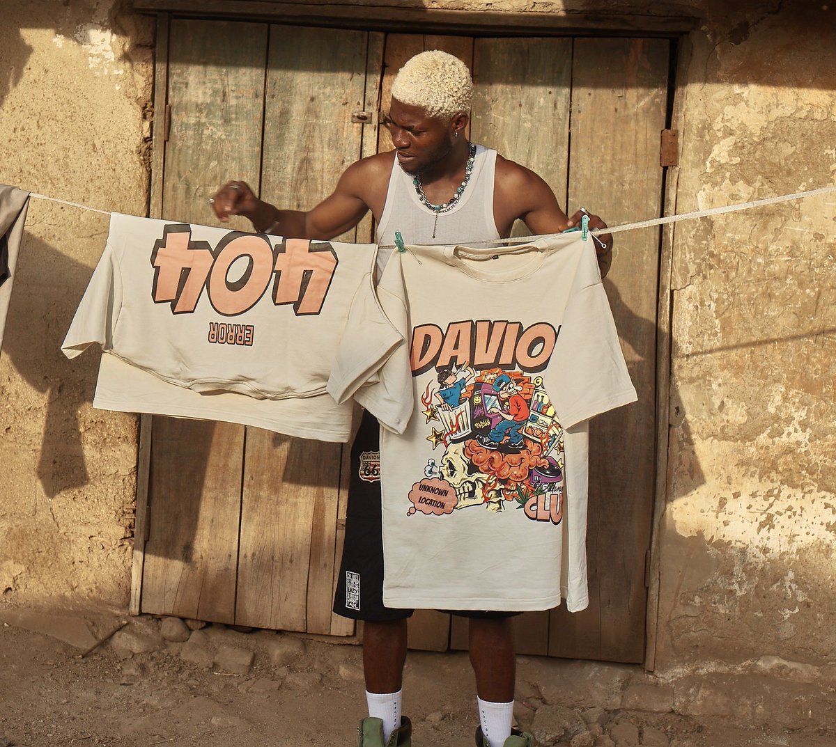 davionwears's tweet photo. This isn’t just clothing — it’s a glitch in the system.
“ERROR 404: HUMAN NOT FOUND”
The message is loud. The pieces speak for themselves.
#DAVION #Drop004 #Error404 #StreetwearStatement https://t.co/BFXFztu0rN