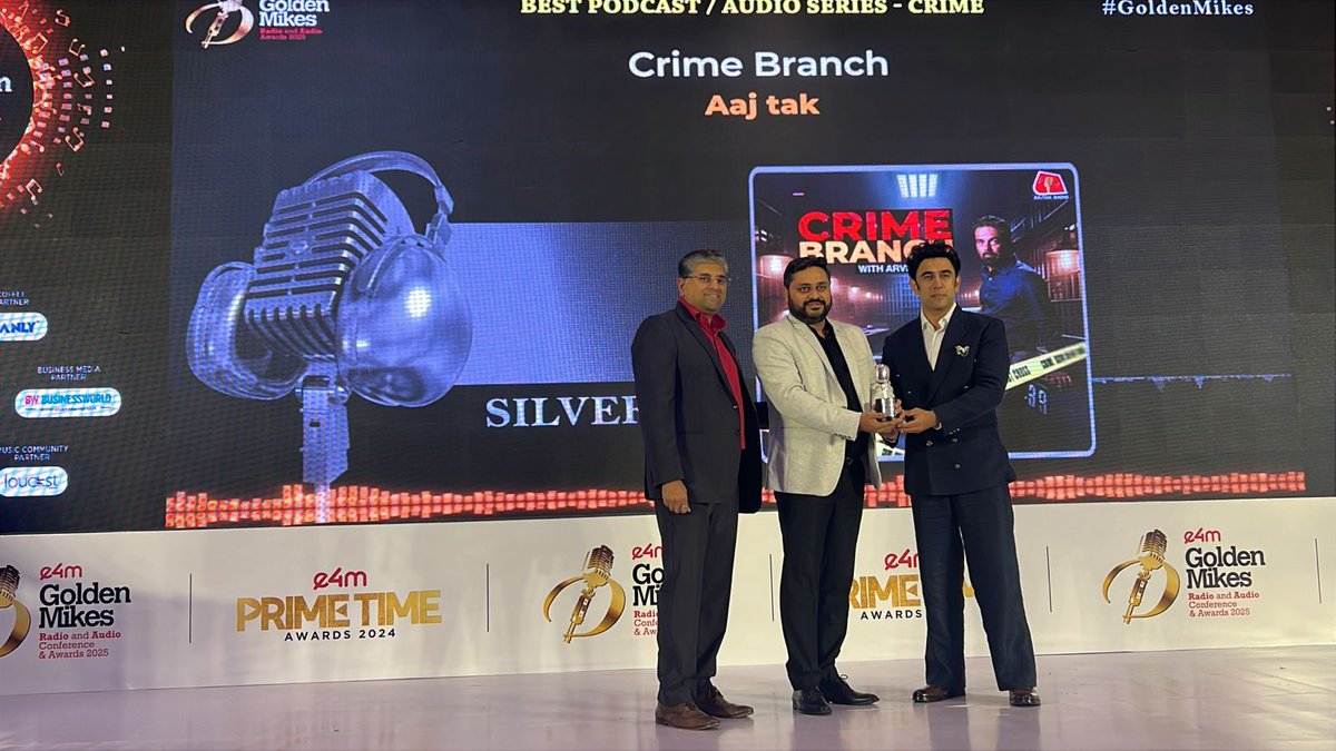 e4mevents's tweet image. What a win! 📻
Big congratulations to the winners in the Best Podcast / Audio Series - Crime at the #e4mGoldenMikes Awards 2025! 🎙

Category: Best Podcast / Audio Series - Crime
Winners: @mirchiplus @aajtak

#AudioExcellence #CreativeCampaigns #GoldenMikes2025