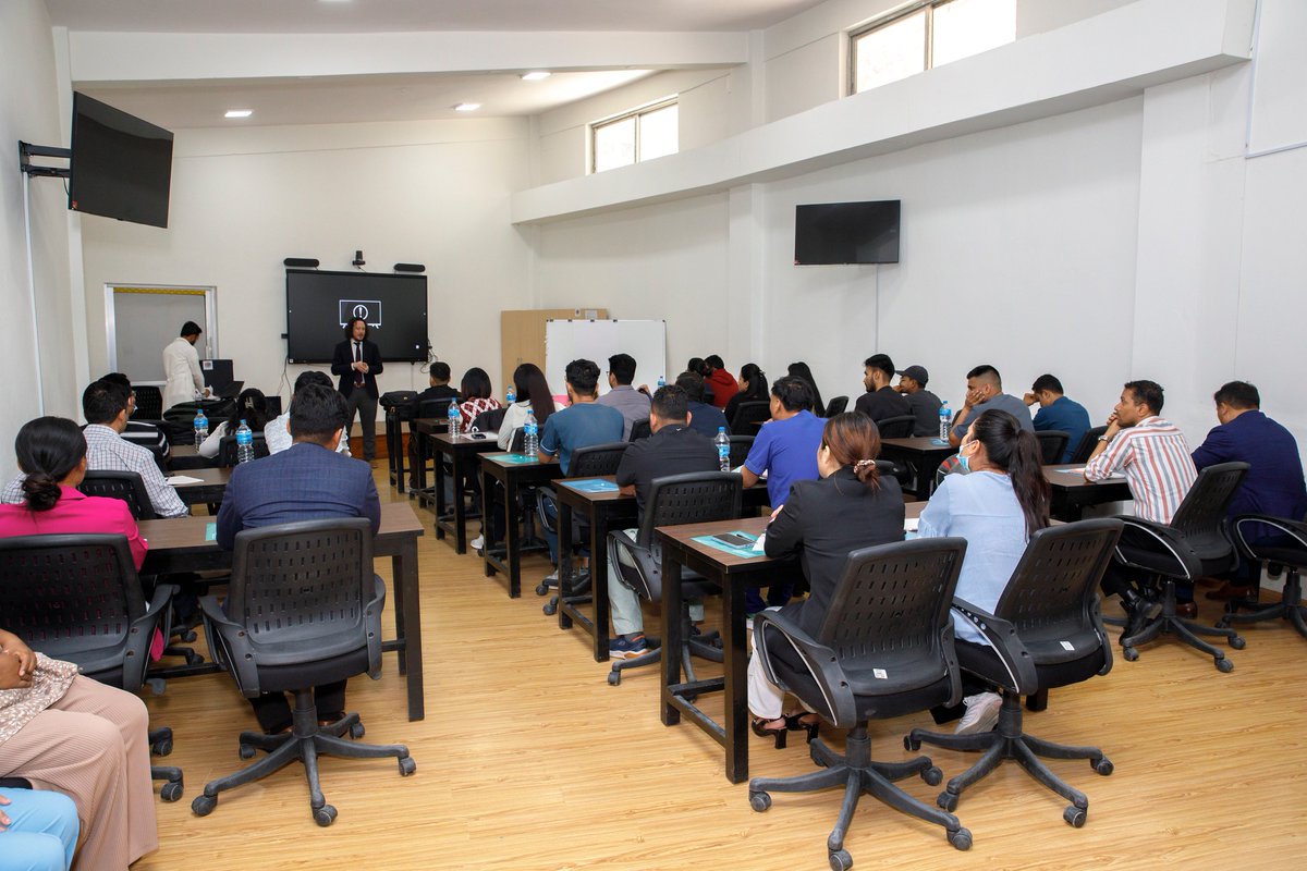 cglobalsurgery (@cglobalsurgery) on Twitter photo 🚑 From April 23–25, CGS delivered its 2nd TDTR course in Nepal 🇳🇵 with #DhulikhelHospital & <a href="/KU_Dhulikhel/">Kathmandu University, Dhulikhel</a>.
💥 32 healthcare workers trained ; 93–96% reported major gains in skills like airway management & spine immobilization. 👏
Thanks to <a href="/Royal_College/">The Royal College</a> for the support! 🚑 From April 23–25, CGS delivered its 2nd TDTR course in Nepal 🇳🇵 with #DhulikhelHospital & <a href="/KU_Dhulikhel/">Kathmandu University, Dhulikhel</a>.
💥 32 healthcare workers trained ; 93–96% reported major gains in skills like airway management & spine immobilization. 👏
Thanks to <a href="/Royal_College/">The Royal College</a> for the support!