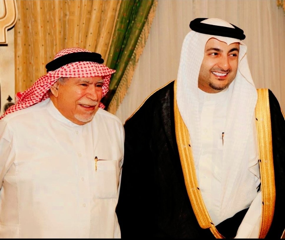 رحمك الله وغفر لك ياعم أحمد عوض
وداعا ياوالدي الثاني ياعمي الغالي
وداعا ياصديق الوفاء والعطاء والمحبه 
وداعا يارمز  الشهامه والشجاعه والوقار
وداعا ياصديق المواقف والمراجل والعلوم الغانمه
وداعا يامن كنتم لنا ذخرا 
وكنتم لنا نهجاً وقدوةً 
نقتاد بها اينما سرنا وكيفما عملنا