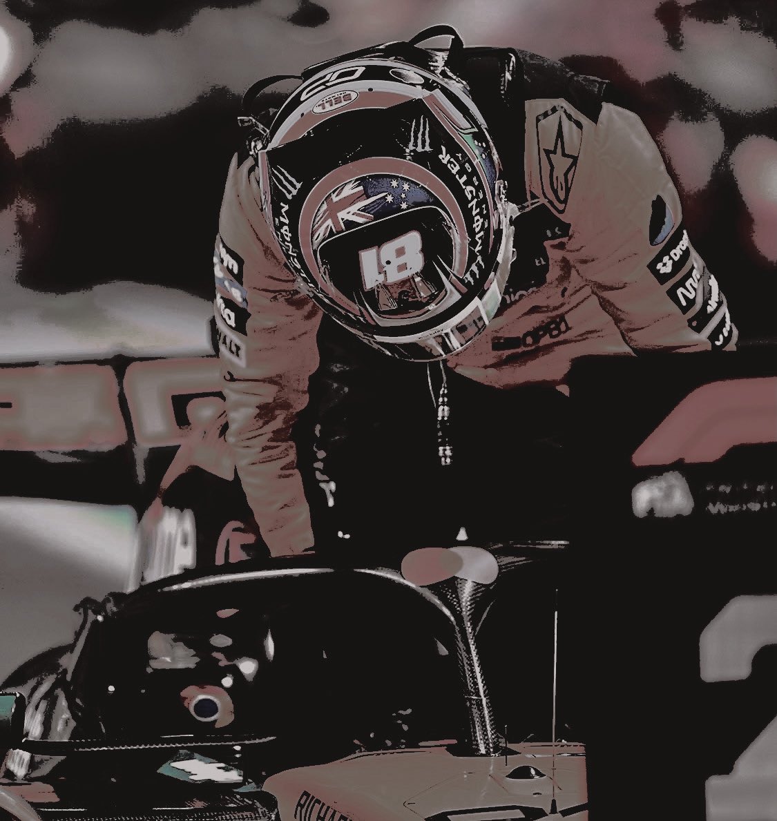 𝗛𝗔𝗬𝗪𝗔𝗥𝗗 . tweet media