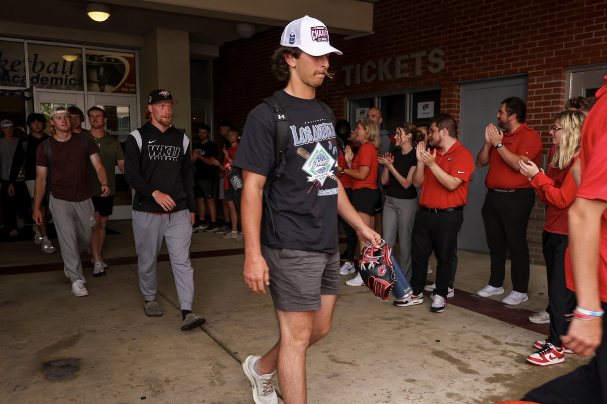 WKU Sports (@wkusports) on Twitter photo ๐ก๐ฒ๐
๐ ๐๐๐ผ๐ฝ โ ๐๐๐ญ๐๐ค๐ง๐
#GoTops | <a href="/WKU_Baseball/">WKU Baseball</a> ๐ก๐ฒ๐
๐ ๐๐๐ผ๐ฝ โ ๐๐๐ญ๐๐ค๐ง๐
#GoTops | <a href="/WKU_Baseball/">WKU Baseball</a>