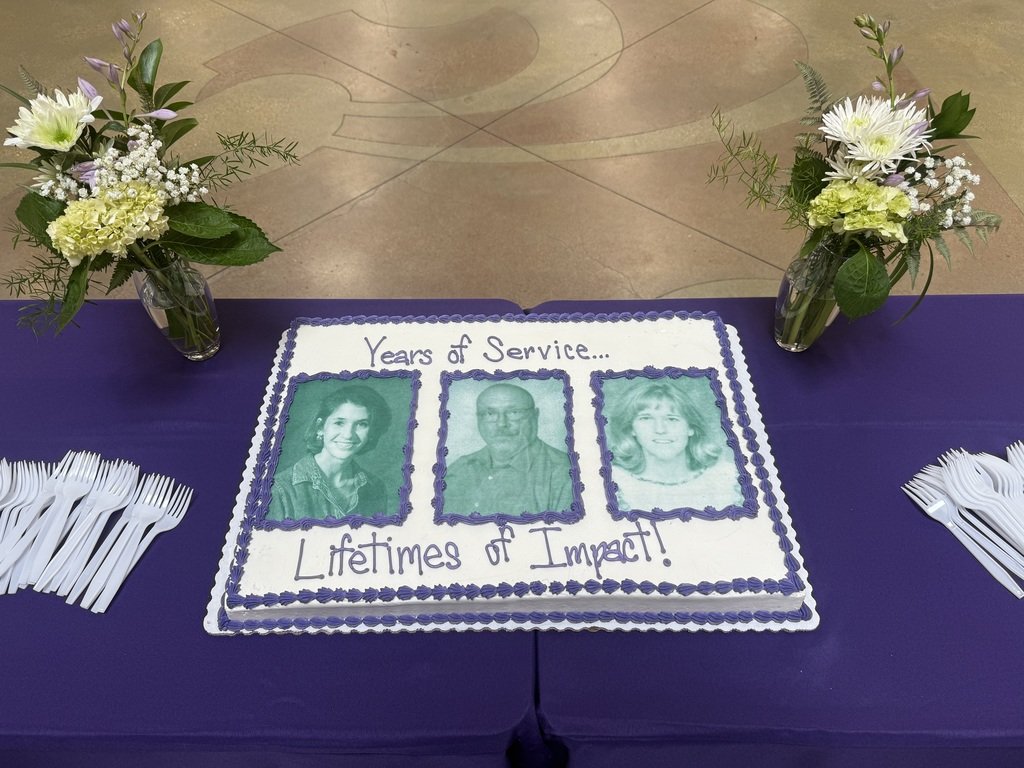 EHSGoCats's tweet image. Congratulations to Mrs. Aprile Richardson, Mr. Rob Kloap, and Mrs. Geni Smith on their retirement from El Dorado High School. The number of students impacted is countless! Here's to a new, fun chapter!