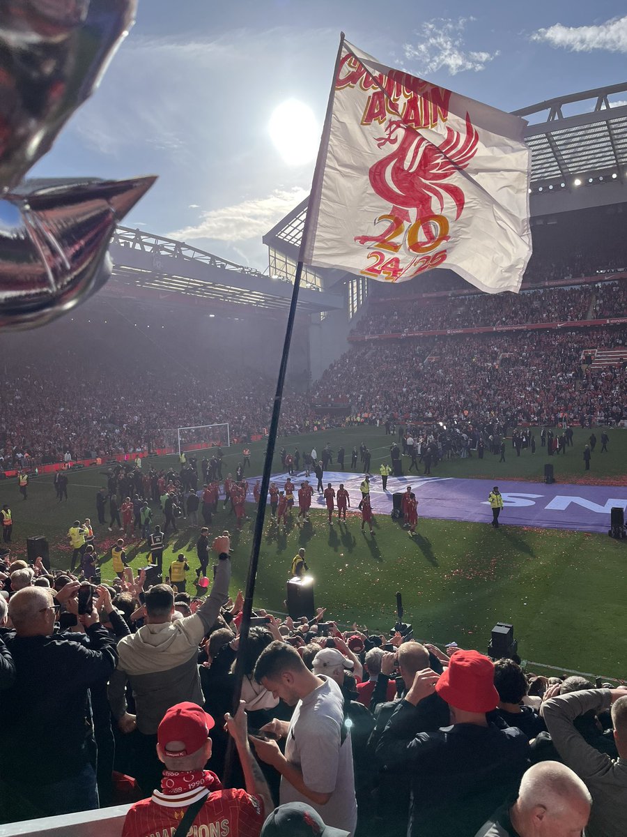 Chris Moss tweet media