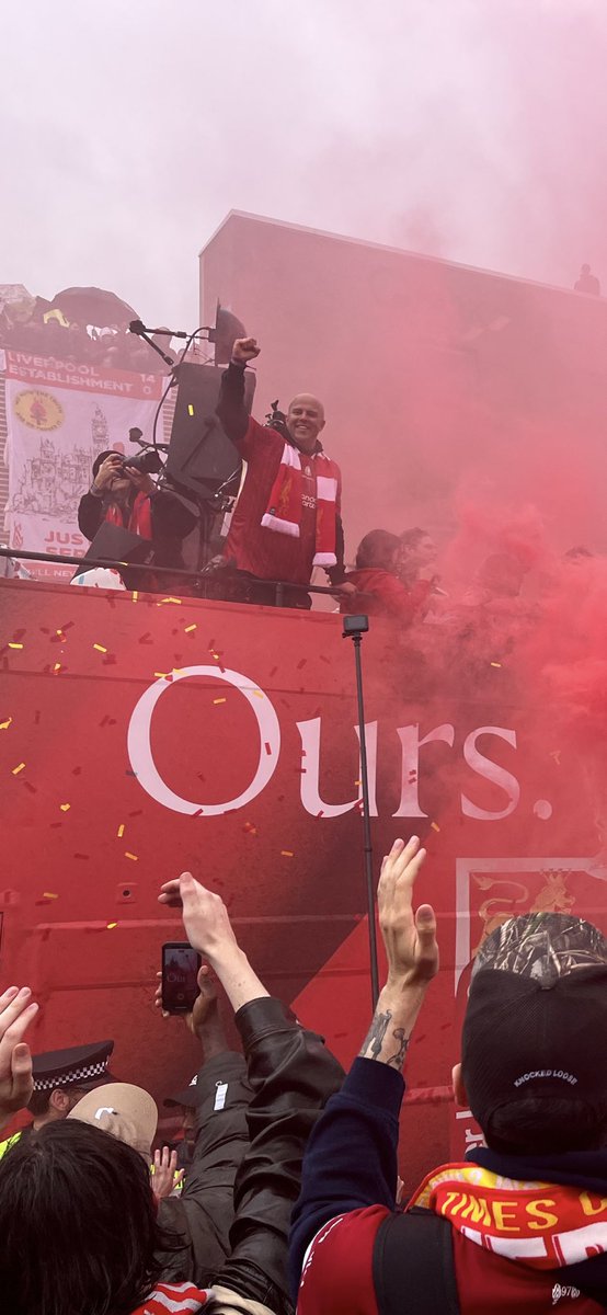 Chris Moss tweet media