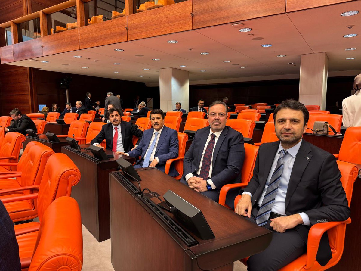 avmustafakose's tweet photo. TBMM Genel Kurulu’nda kanun tekliflerimizi görüşmeye devam ediyoruz… https://t.co/LjMKBBqkJ4