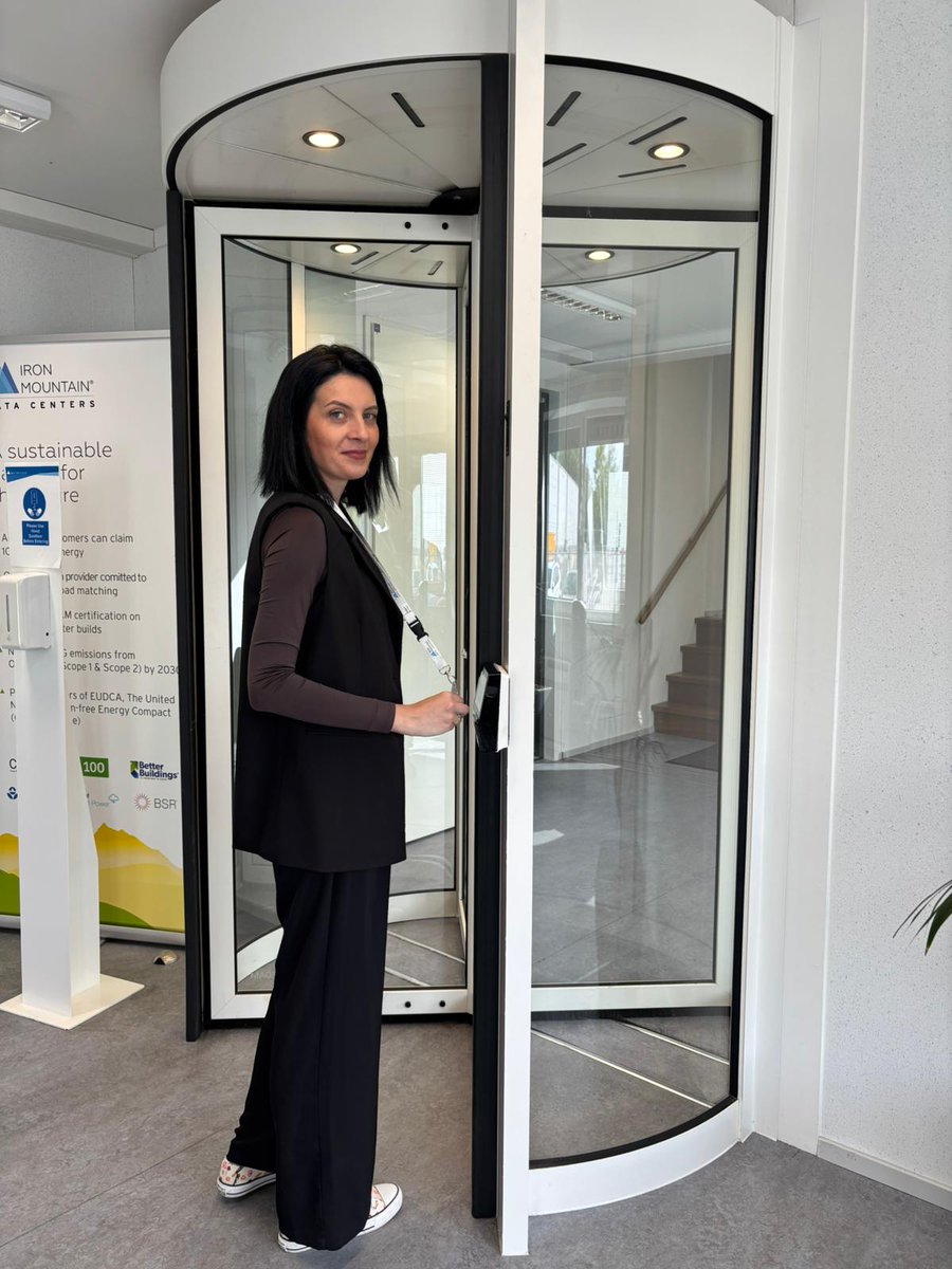 A new day, a fresh start, and another chance to move the needle forward. Let’s make today count.
DM us or reach out via Telegram: tm.me/macarne
#macarne #Amsterdam #Iptransit