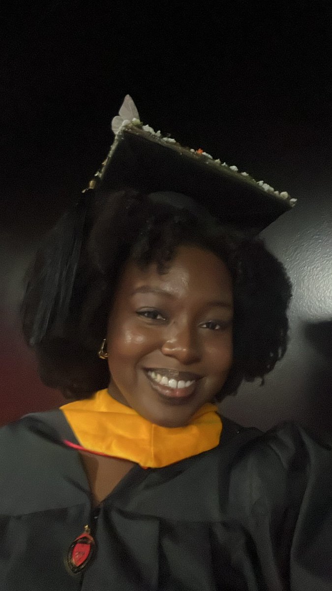 DSolisAgEcon's tweet image. Congratulations 🎉 to @FAMU_1887 #Agribusiness Alumna Christen Bryant for successfully graduated with an MBA in Marketing from the University of Cincinnati. Keep Striking 🐍 Christen!