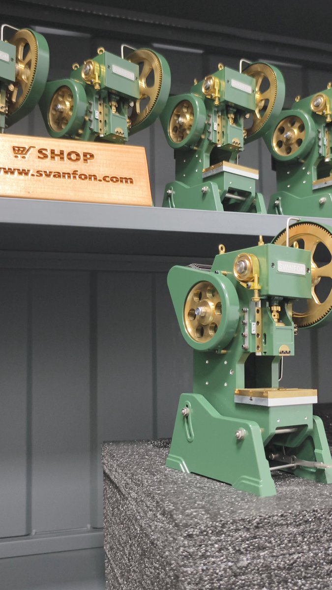 svanfon_models's tweet photo. This mini press model isn’t just a toy—it’s a detailed replica that captures every push mechanism and rugged design of our full-sized machines. Discover the art of miniature engineering.
​Mini Punch Press Model #DIY #press #model #Mini  #punch  #svanfon  #airhammer #powerhammer https://t.co/iICnJFU1m8