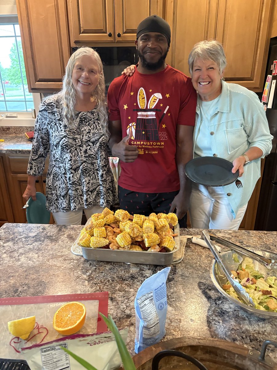 One of many positives of ⁦<a href="/BoddenJunior/">junior bodden</a>⁩ home from school is he loves to cook!  Sea Food Boil tonight  the Grandmas weren’t going to miss that
