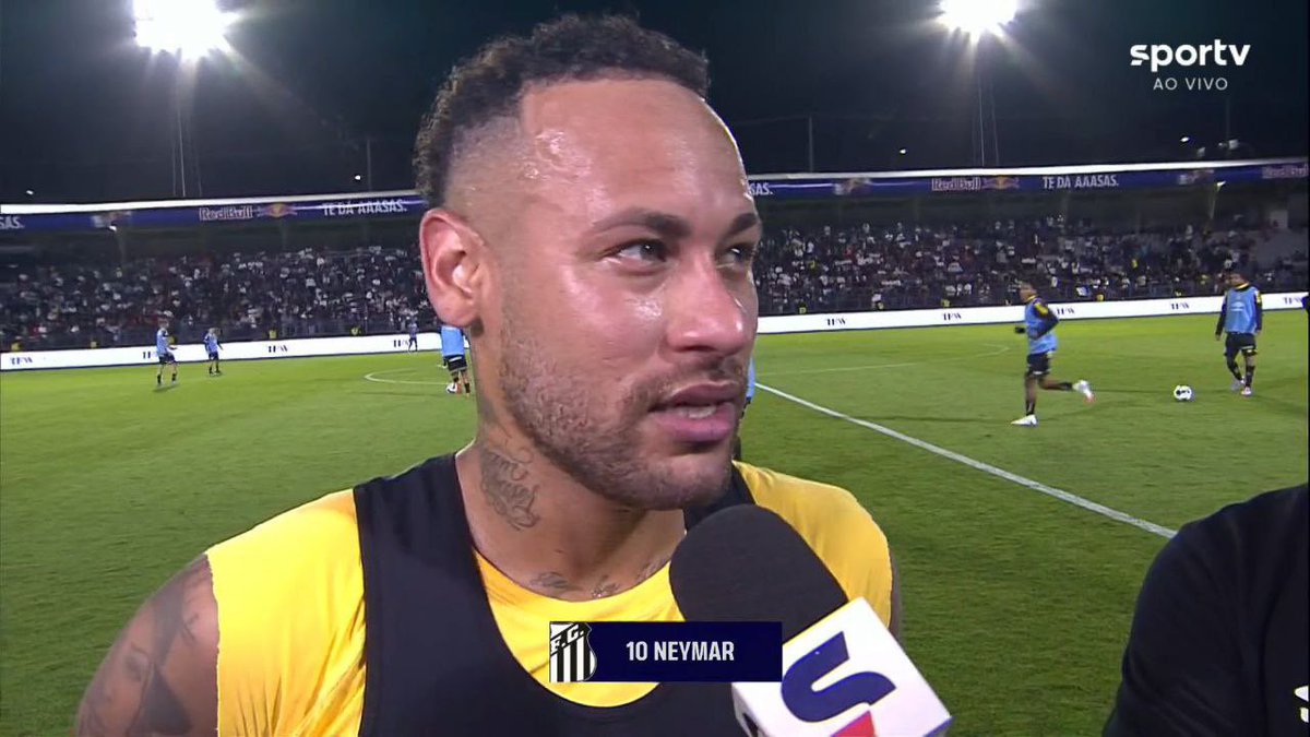 “Sim, já decidi meu futuro
comprei uma doze e vou dar um fim nisso tudo.”

- Neymar.