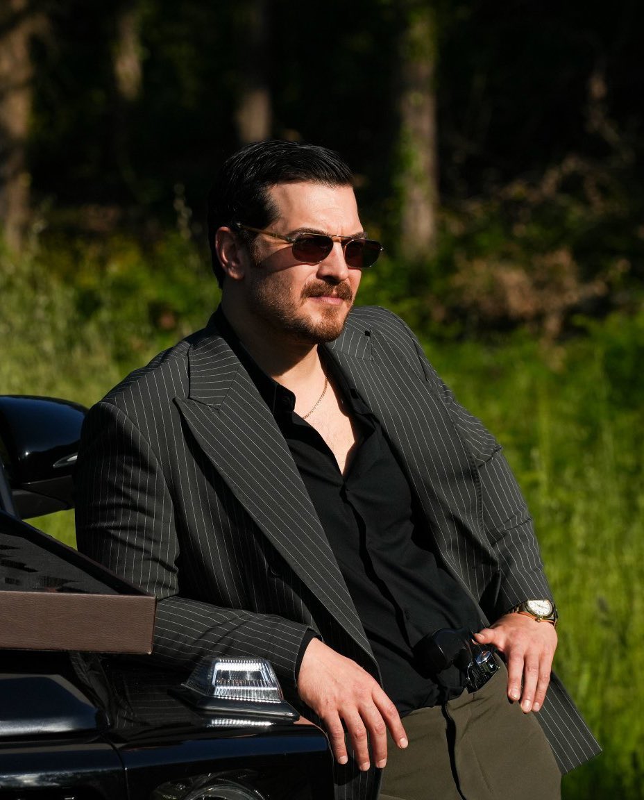 الحلقة 10 نزلت على موقع قصة عشق الان 🔥
#esrefrüya