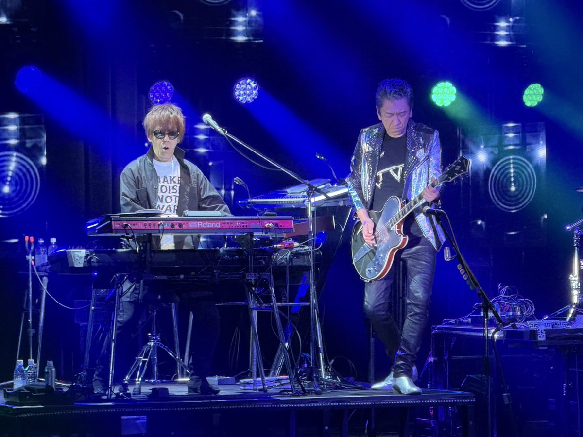 昨日の余韻に浸ってる。グリーンホール相模大野。また最高を更新できた。凄いバンドだ。