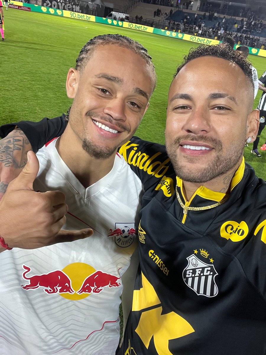 .@XaviSimons 🤝🏽 @NeymarJr