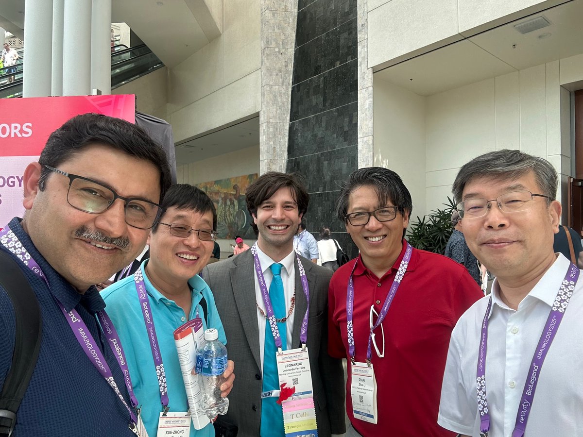 enhancerleo's tweet image. Exhilarating and sobering time at AAI 2025! Old and new colleagues, tremendous progress, great discussions. Going back to lab energized! #immunologymatters
#changingwhatspossible
biorxiv.org/content/10.110…