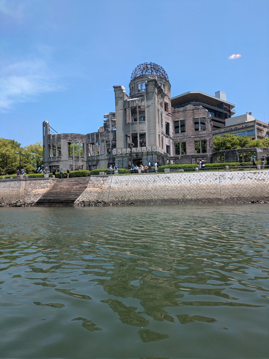 ORlr88gFS766368's tweet image. ン十年ぶりの広島。
広島市内↔宮島直通の「世界遺産航路」の船旅で宮島へ。
宮島で一泊。
厳島神社は早朝参拝がオススメです。
静かでゆっくり堪能できます。
#厳島神社
#日本三景宮島
#世界遺産
#宮島別荘
#