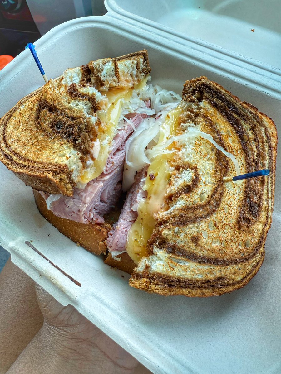 Jason’s Deli serving us another BANGER 🔥🔥 #twittersupperclub