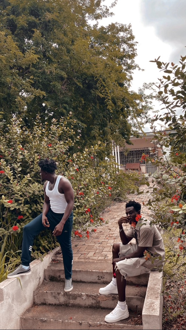 KhofiSnr's tweet image. P 91... #BetterThanMyThoughts OUTNOW .. 
audiomack.com/listentoderegi…