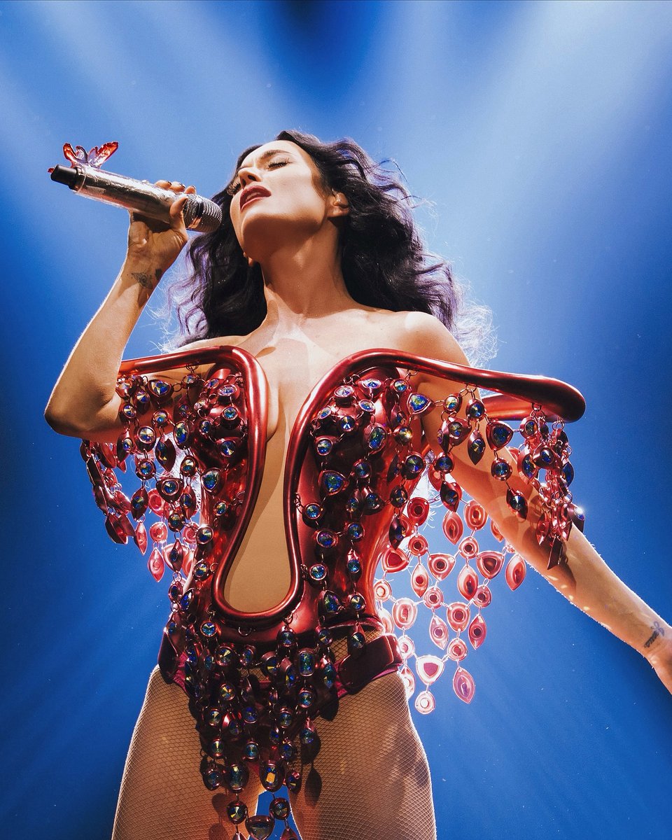 The Kia Forum (@thekiaforum) on Twitter photo LA, are you ready to roar?! 🦁 Katy Perry may have wrapped the 1st US leg of her Lifetimes Tour, but she’s back in Los Angeles July 15 for an unforgettable night.
Don't miss out! 🦋: bit.ly/Katy715TW LA, are you ready to roar?! 🦁 Katy Perry may have wrapped the 1st US leg of her Lifetimes Tour, but she’s back in Los Angeles July 15 for an unforgettable night.
Don't miss out! 🦋: bit.ly/Katy715TW