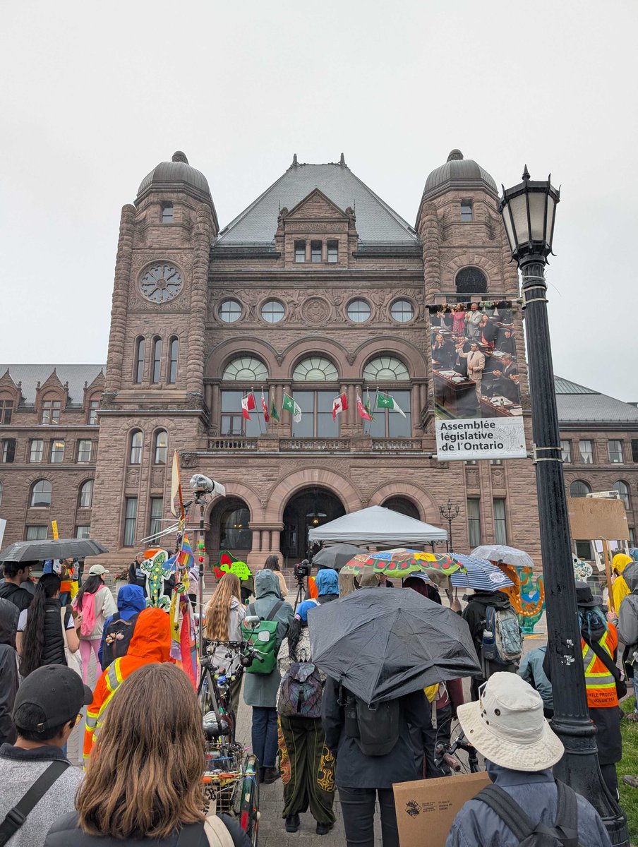 Ontario Nature (@ontarionature) on Twitter photo Rain or shine, Ontario Nature will always show up for endangered species. Thanks to <a href="/wildernewsON/">Wilderness Committee Ontario Office</a> for organizing the rally. We were in good company with <a href="/NeskantagaFN/">Neskantaga First Nation</a>, Turtle Protectors, Ecojustice and so many more powerful speakers. We all had one message in common: #StopBill5 Rain or shine, Ontario Nature will always show up for endangered species. Thanks to <a href="/wildernewsON/">Wilderness Committee Ontario Office</a> for organizing the rally. We were in good company with <a href="/NeskantagaFN/">Neskantaga First Nation</a>, Turtle Protectors, Ecojustice and so many more powerful speakers. We all had one message in common: #StopBill5