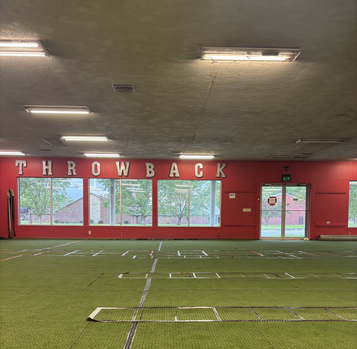Back at home for the summer with <a href="/ThrowbackAthls/">Throwback Athletics</a> 🙌🏼 💪🏼🥎
