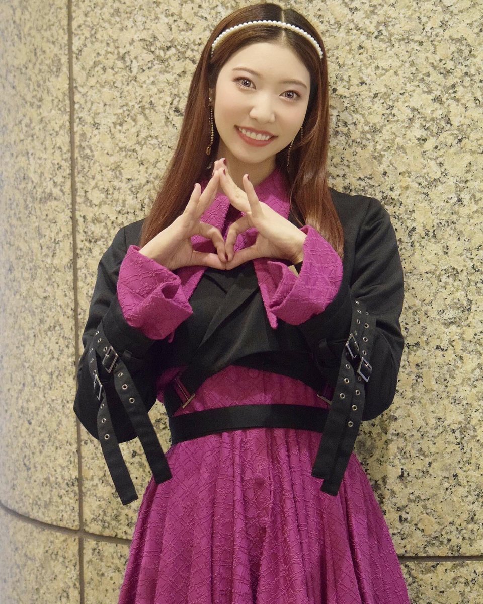 【6月チェキ発売予告✨️】

テーマ「アイドル👑❤️」

アイドルをテーマにしたチェキをお届けします💖

発売期間：6月1日〜6月30日23:59まで

アイテムはまとめてのご購入がおすすめです❣️
shifashop.base.shop
