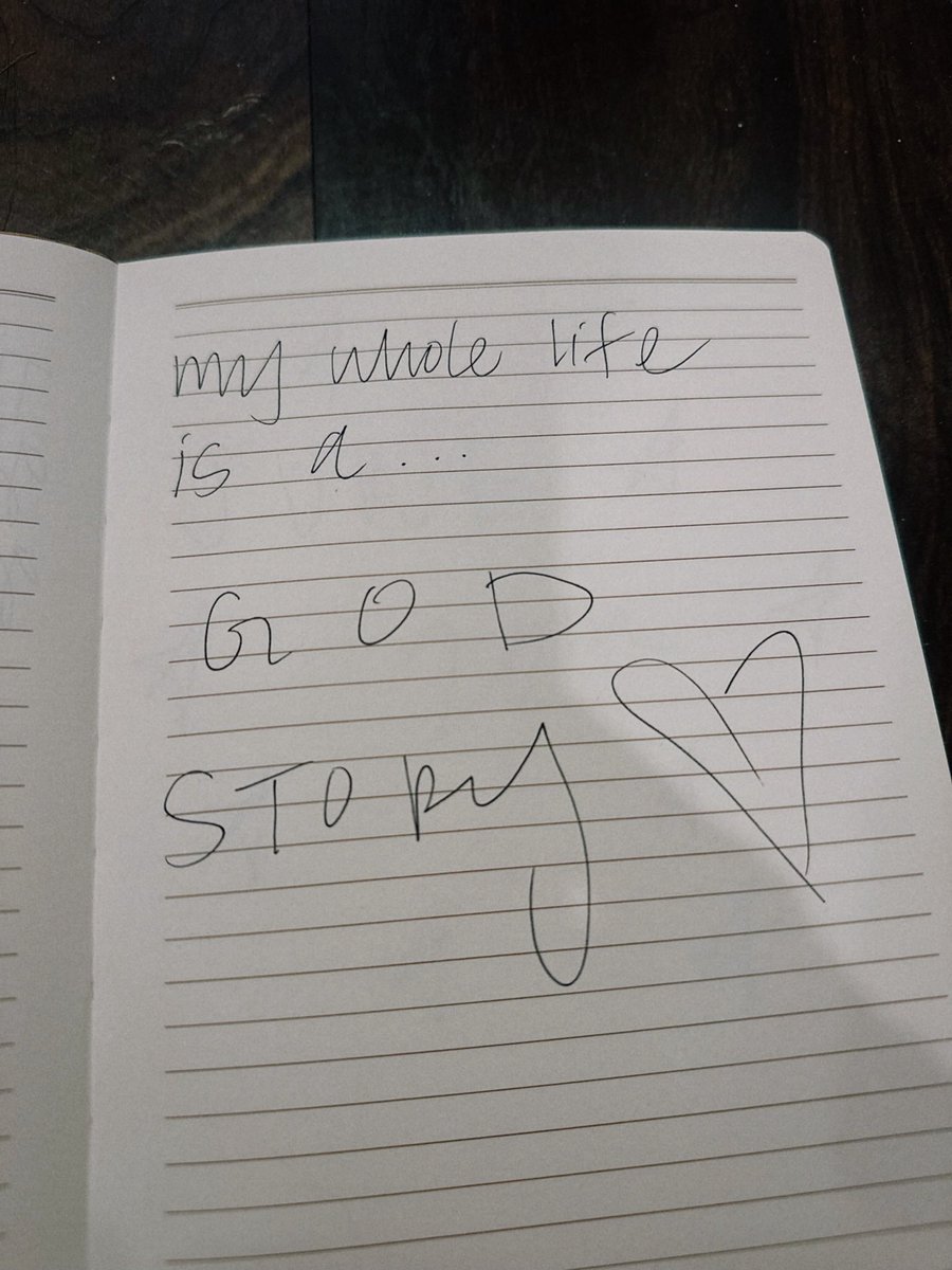 Annewilsonmusic's tweet image. May recap!!
I can see His finger prints on every single page🤍