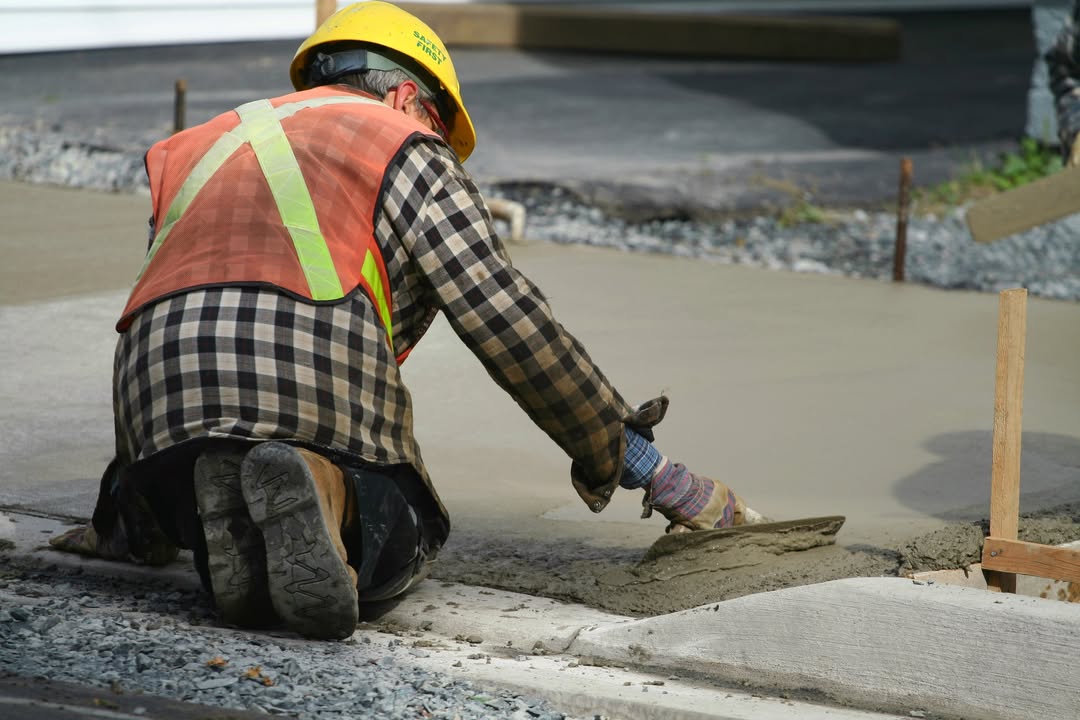 The City welcomes requests for programs &amp; projects from residents to be considered in the 2026 budget process. Submit requests for one-time improvement projects, programs, and/or additional resources to an existing program or project. 

Submit by June 2 at bit.ly/3GQSoy4