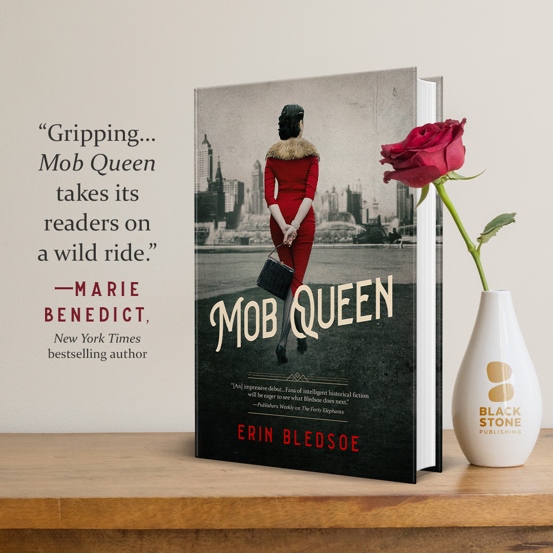 BlackstoneAudio's tweet image. 🔥 Step into the smoke-filled back rooms of 1930s Chicago, where deals are deadly, loyalty is a gamble, &amp;amp; 1 woman is about to rewrite the rules.

#MOBQUEEN by @erinwritess (narrated by @brit_pressley) is out 6/17!

Shop: blackstonepublishing.com/products/book-…
Collection: blackstonepublishing.com/search?q=Erin+…