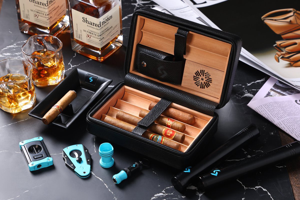 Me: “No more crypto merch, I have enough hoodies.” Bitget: drops actually  dope gifts for both men and women Me: 👀🛍️ “Where can I get them!?” #Bitget