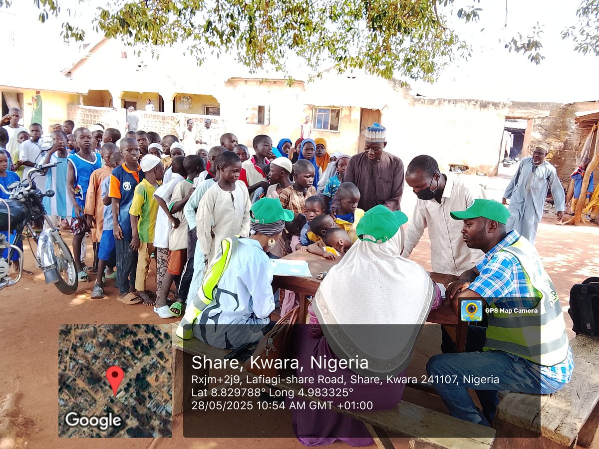 yusufAIbrahim's tweet photo. On-going @ncaoosce Mob-up exercise of Almajiri and out of school children at Tsaragi ifelodun LG by NCAOOSCE Kwara state @DrMuhammadIdris @DrTunjiAlausa @NigEducation https://t.co/CBy04PlAxy