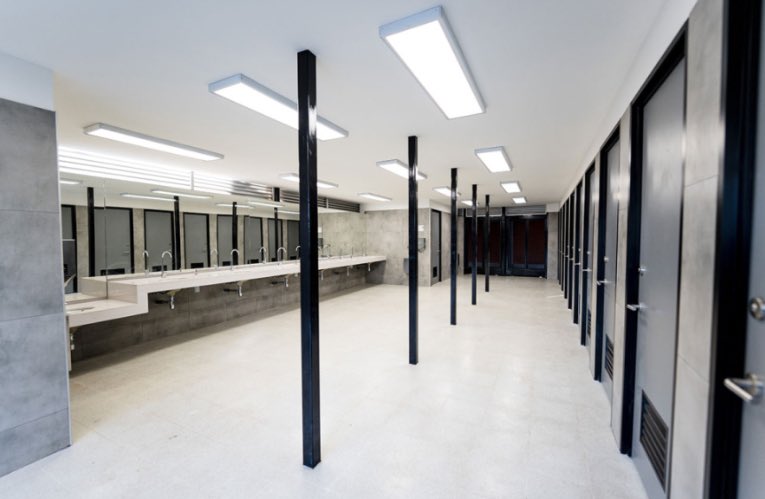 Dirección de Género Diversidad y Equidad USACH (@generousach) on Twitter photo 🚻 La implementación de baños universales en la <a href="/usach/">Universidad de Santiago de Chile</a> ha reflejado el compromiso de la universidad con promover la equidad y el respeto a la diversidad dentro de su campus.
n9.cl/i1eae 🚻 La implementación de baños universales en la <a href="/usach/">Universidad de Santiago de Chile</a> ha reflejado el compromiso de la universidad con promover la equidad y el respeto a la diversidad dentro de su campus.
n9.cl/i1eae