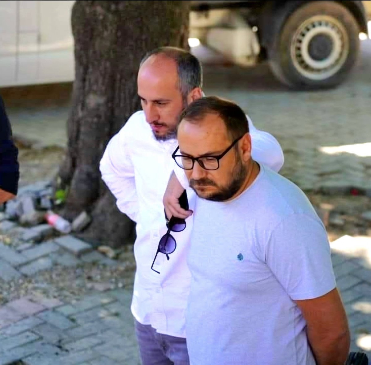 Другари, соработници, тим 💪
Честитки за втората кандидатура (воедно и втор мандат) за градоначалник на Велес Марко Колев ❤️
Службено и овој пат ќе биде 😀