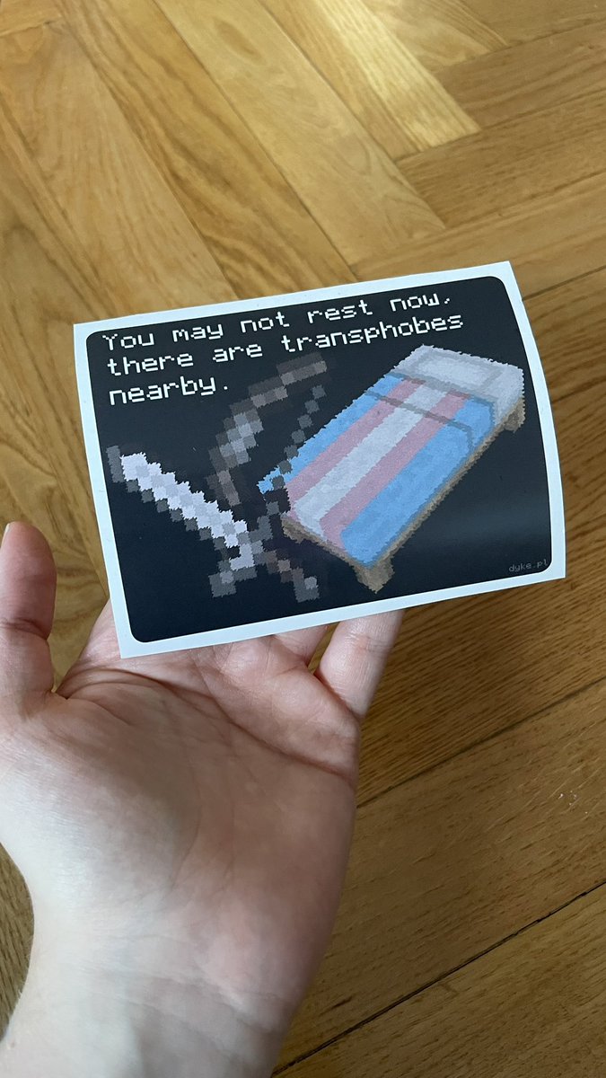 Luna 🦊🌙 dyke.pl tweet media