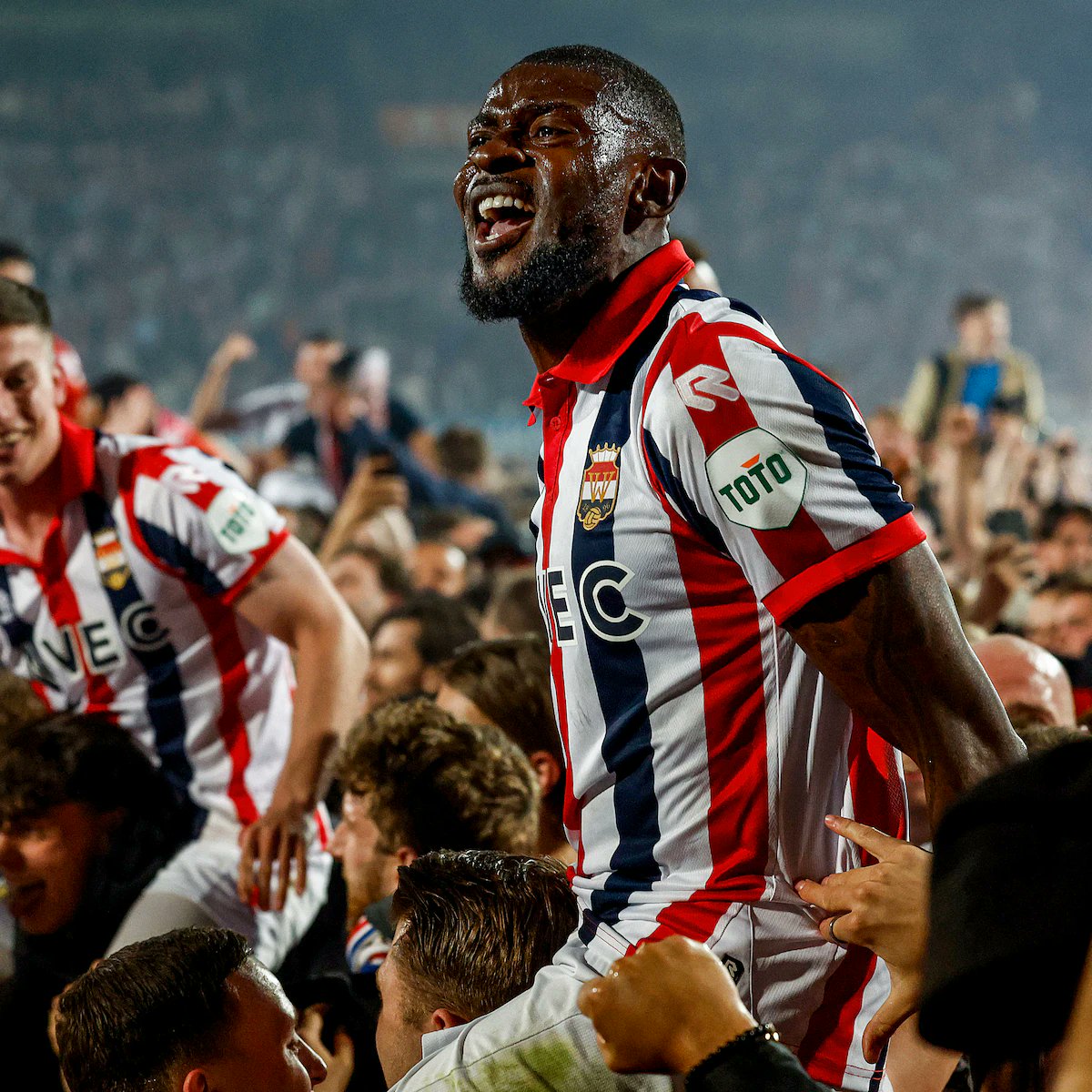 De Eerste De Beste tweet media