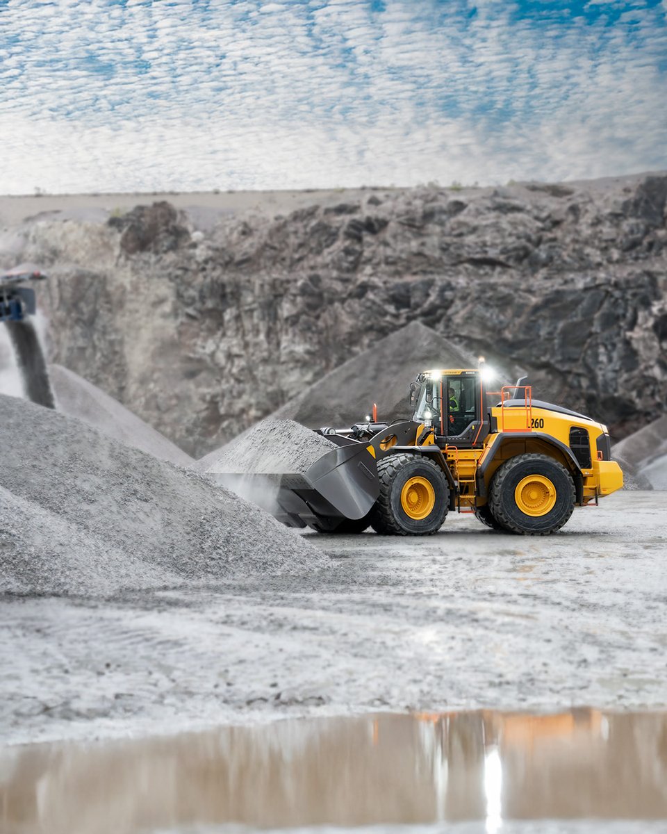 Volvo's new L260 is built for big tasks. Enjoy faster cycle times, maximum payload, and top comfort.

Only at Pat O'Donnell &amp; Co.
patodonnell.com

#VolvoCE #Volvoce_emea #Loader #Wheelloader