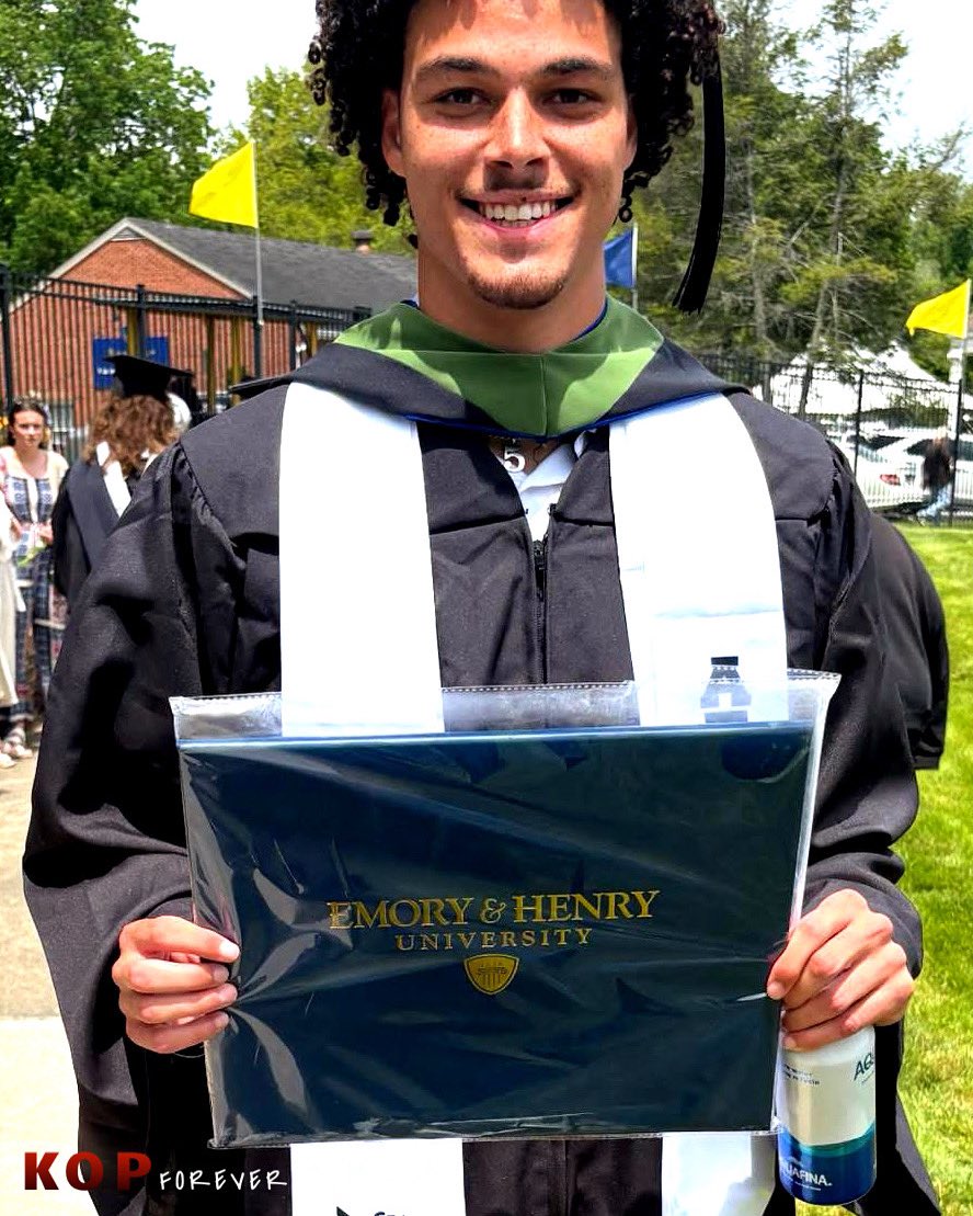Unique Hoops Basketball Academy (@uniquehoops) on Twitter photo We’re proud to celebrate another KOP Kid achieving greatness! 🎓🔥 Congratulations to <a href="/Jalenleftwich/">Jalen Leftwich</a> on earning his bachelor’s degree in Sports Management. Your hard work, discipline, and dedication will continue to inspire the next generation.
Keep on Pushing! 💪🏾
#UniqueHoops We’re proud to celebrate another KOP Kid achieving greatness! 🎓🔥 Congratulations to <a href="/Jalenleftwich/">Jalen Leftwich</a> on earning his bachelor’s degree in Sports Management. Your hard work, discipline, and dedication will continue to inspire the next generation.
Keep on Pushing! 💪🏾
#UniqueHoops