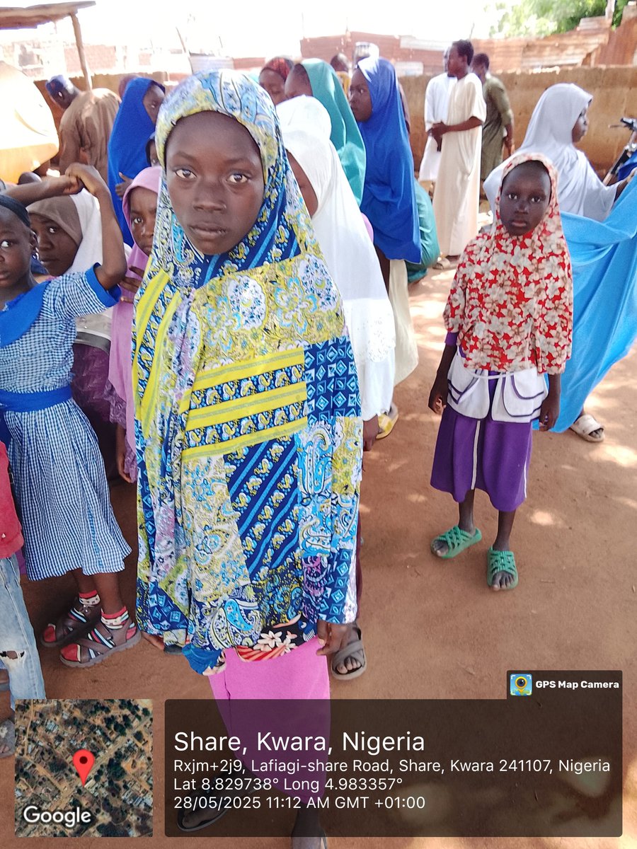 yusufAIbrahim's tweet photo. Physically challenge man brought his children to be captured by @ncaoosce Kwara state at Tsaragi. Under the mission of providing education no matter your social status by @officialABAT @DrTunjiAlausa @DrMuhammadIdris @NigEducation https://t.co/S0j1KAd9Ht