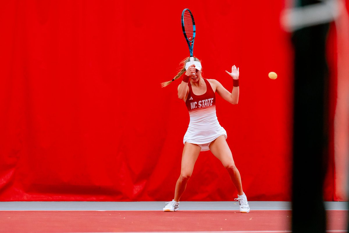 Parsa Bombs 💣 (@parsabombs) on Twitter photo After 1 season at NC State, Gabia Paskauskas (UTR 10.17) is transferring and has verbally committed to <a href="/GatorsWTN/">Gators Women's Tennis</a> for fall of 2025. Played at #6 singles with singles record of 21-8 & an ITA singles high rank of #73. Entered college with an ITF juniors career-high ranking of #61. After 1 season at NC State, Gabia Paskauskas (UTR 10.17) is transferring and has verbally committed to <a href="/GatorsWTN/">Gators Women's Tennis</a> for fall of 2025. Played at #6 singles with singles record of 21-8 & an ITA singles high rank of #73. Entered college with an ITF juniors career-high ranking of #61.