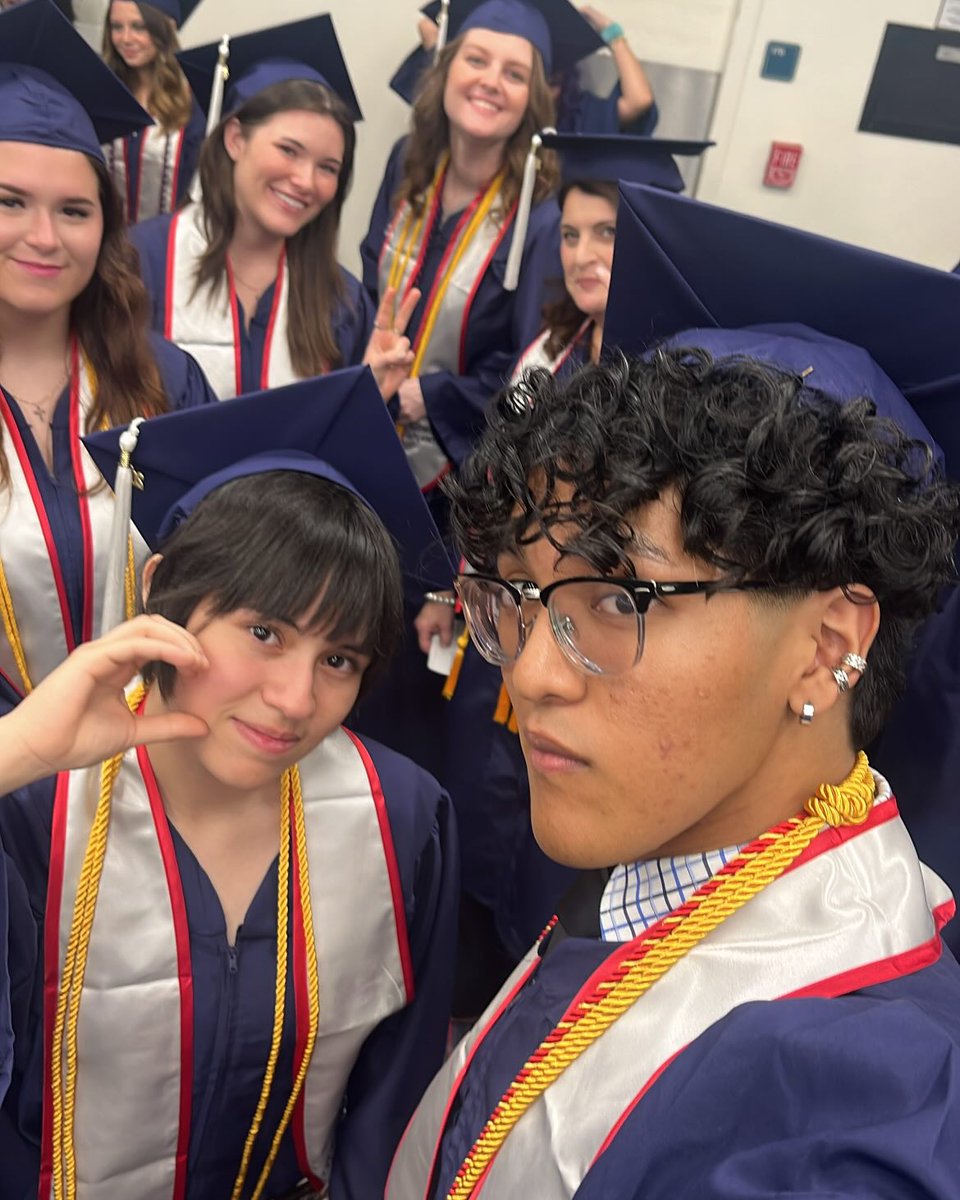 Florida Atlantic University (@floridaatlantic) on Twitter photo Capped, gowned, and camera-ready. 🎓 Capped, gowned, and camera-ready. 🎓