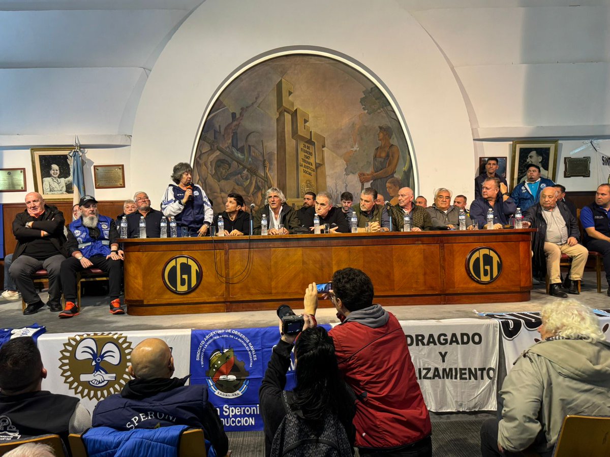 🚫 A.O.I.T.A. RECHAZA EL DNU 340/2025

Desde nuestra organización expresamos nuestro absoluto rechazo al Decreto de Necesidad y Urgencia 340/25, que limita gravemente el derecho constitucional a huelga al declarar como “servicios esenciales” y “de importancia trascendental” a una