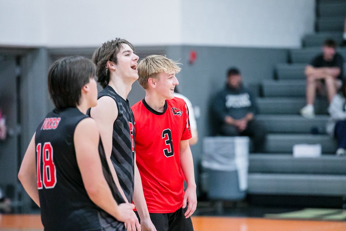 Yorkville Boys Volleyball tweet media