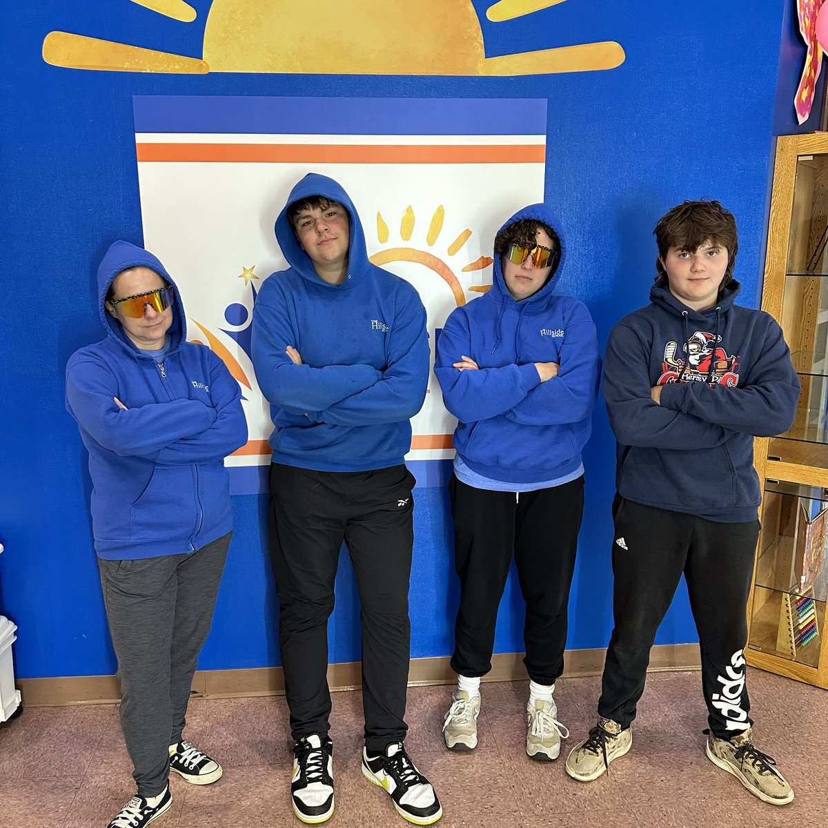 HillsideLV's tweet image. Which look is your favorite?! For our final week of school, students and teachers traded looks and the results were hilarious and heartwarming! 💙👔

#LastWeek #StyleSwap #StudentsDressAsTeachers