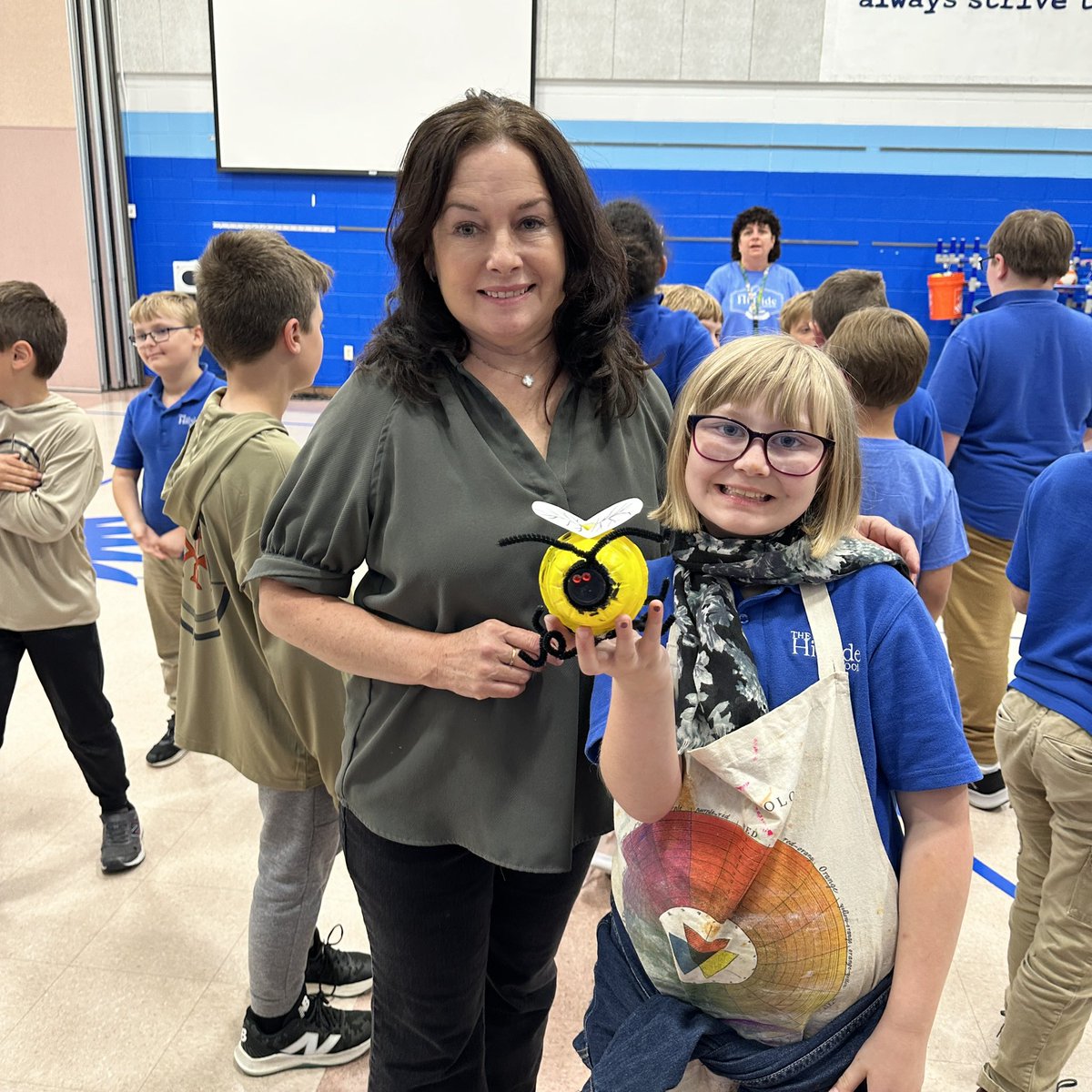 HillsideLV's tweet image. Which look is your favorite?! For our final week of school, students and teachers traded looks and the results were hilarious and heartwarming! 💙👔

#LastWeek #StyleSwap #StudentsDressAsTeachers