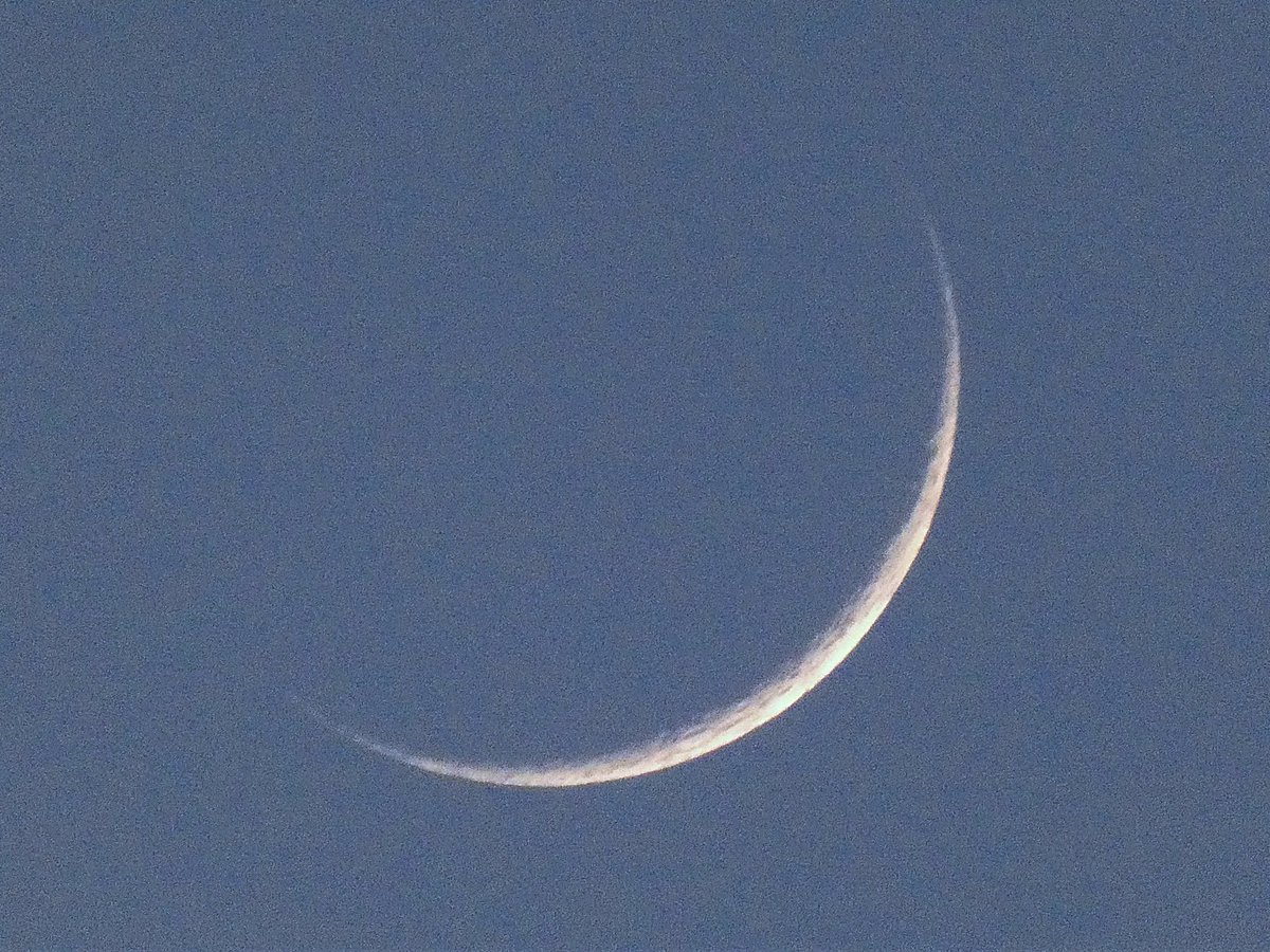 Peter Lewis (@peterlewis55) on Twitter photo First sight of the Moon this cycle! A tiny 4.6% waxing crescent low in the north west sky 🌙 <a href="/StormHour/">#StormHour</a> <a href="/ThePhotoHour/">#ThePhotoHour</a> <a href="/MoonHourSocial/">#MoonHour™️Social</a> #MoonHour First sight of the Moon this cycle! A tiny 4.6% waxing crescent low in the north west sky 🌙 <a href="/StormHour/">#StormHour</a> <a href="/ThePhotoHour/">#ThePhotoHour</a> <a href="/MoonHourSocial/">#MoonHour™️Social</a> #MoonHour