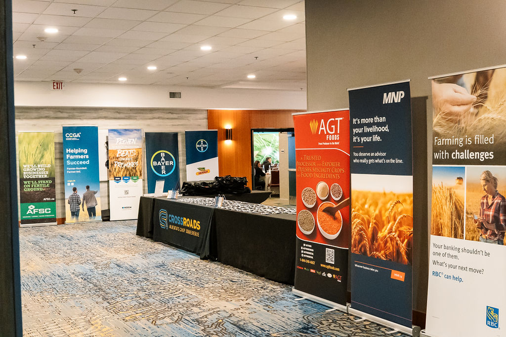 🤝 Sponsorship opportunities for #CrossRoadsCrop26 are now open!

Connect with producers, innovators &amp; ag leaders across Western Canada.

🌾 Learn more: crossroadscropconference.ca/sponsorship

#AgriConference #SupportAg