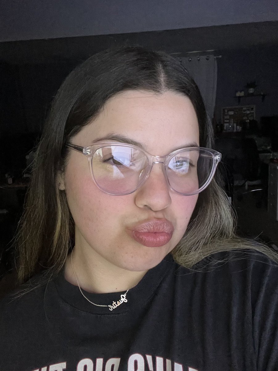 Kaylizzle kay🤍 (@kaylizzzle_) / Posts / X
