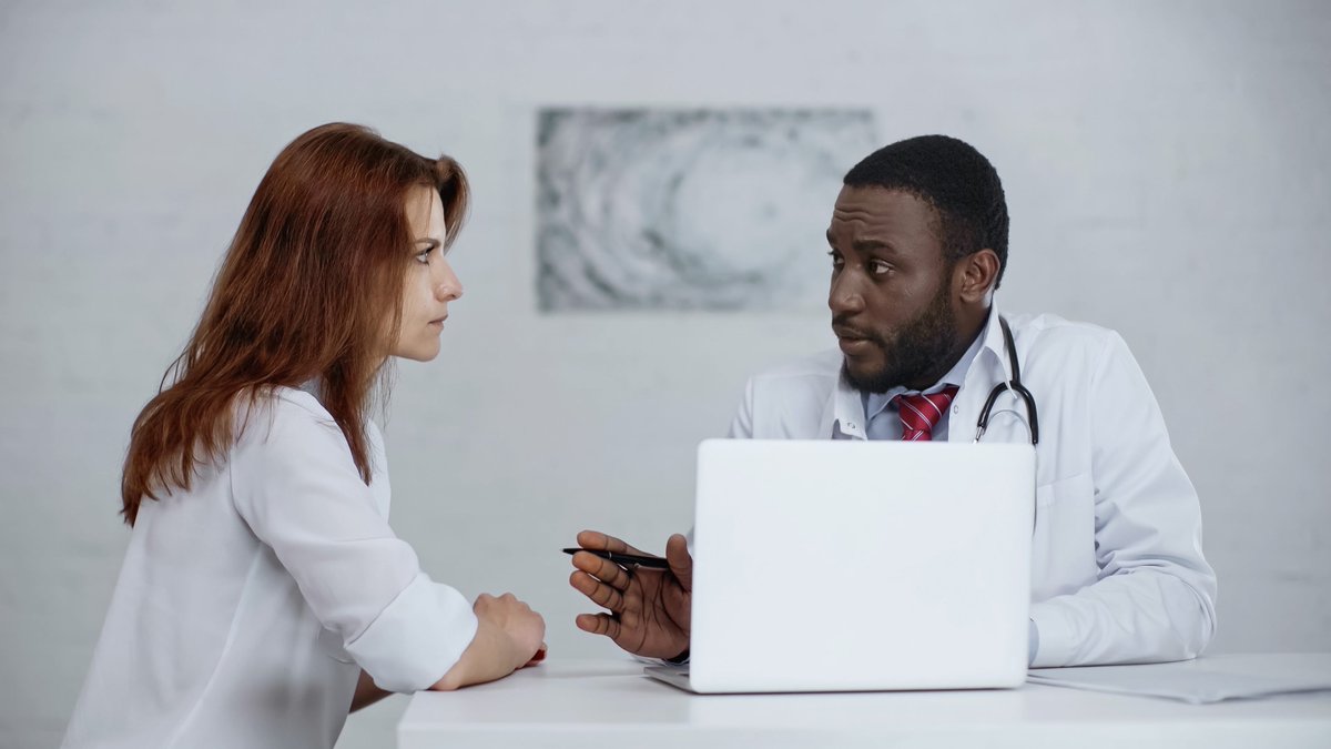 Patients with chronic disorders are often dismissed or misdiagnosed. But a new #UBSSW and <a href="/Jacobs_Med_UB/">Jacobs School at University at Buffalo</a> study offers recommendations to help physicians better communicate with—and treat—these patients: tinyurl.com/UBSSW-NeverWor… ⚕

#UBuffalo #Up4TheChallenge <a href="/njsmyth/">Nancy J. Smyth, PhD, LCSW</a> <a href="/dysclinic/">S Blitshteyn MD, FAAN, FANA, Dysautonomia Clinic</a>